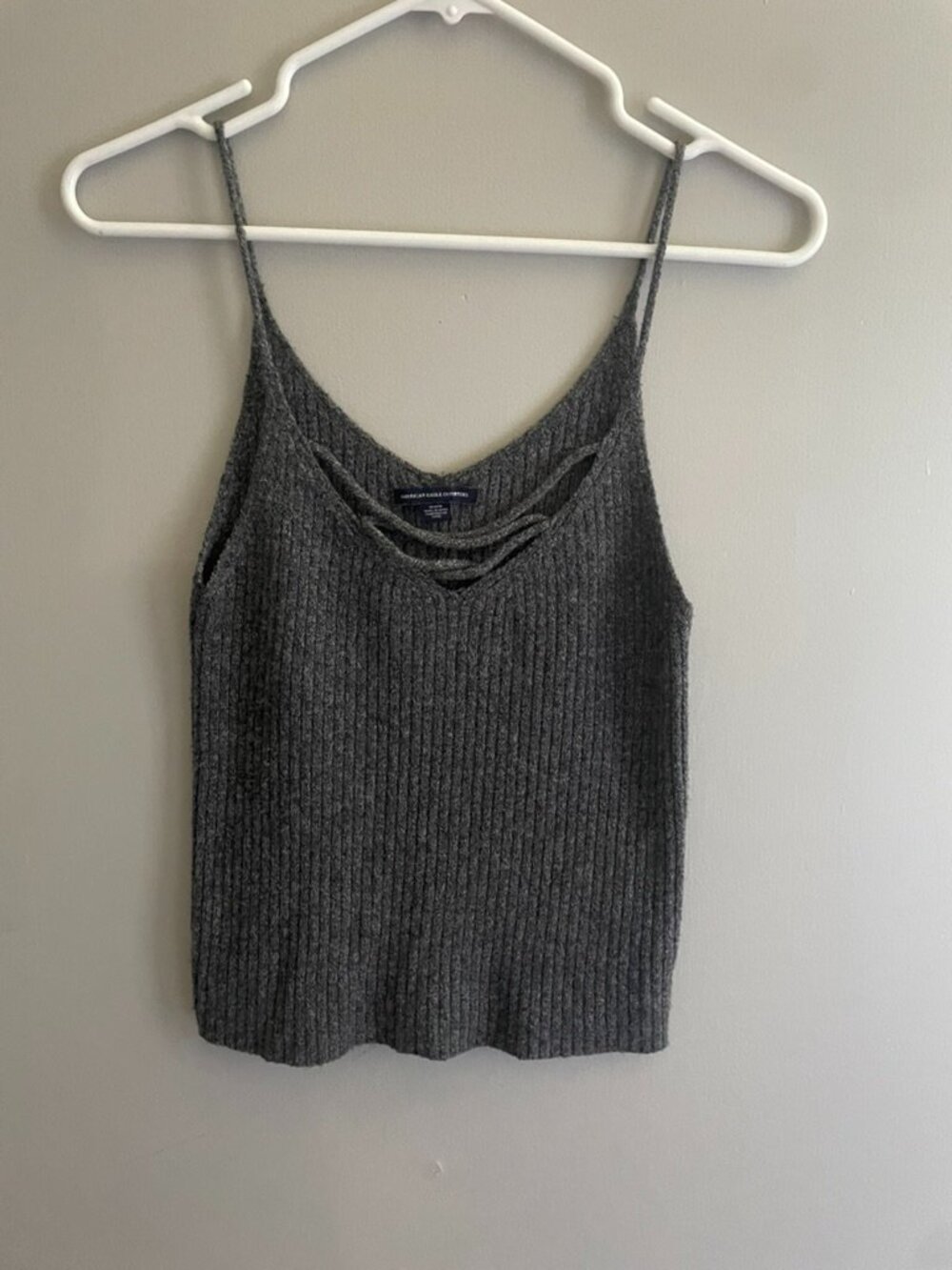American Eagle Gray Ribbed Knit Cami Tank Top Medium Strappy Soft Cozy Sweater T